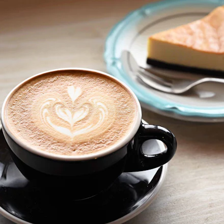 【逗子】焙煎仕立てのルワンダ産コーヒーは、生産者と加藤さんが作り上げる特別な味わい